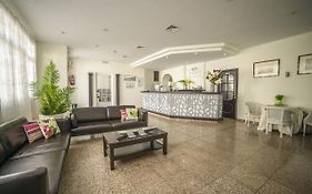 Hotel Oasis Familiar